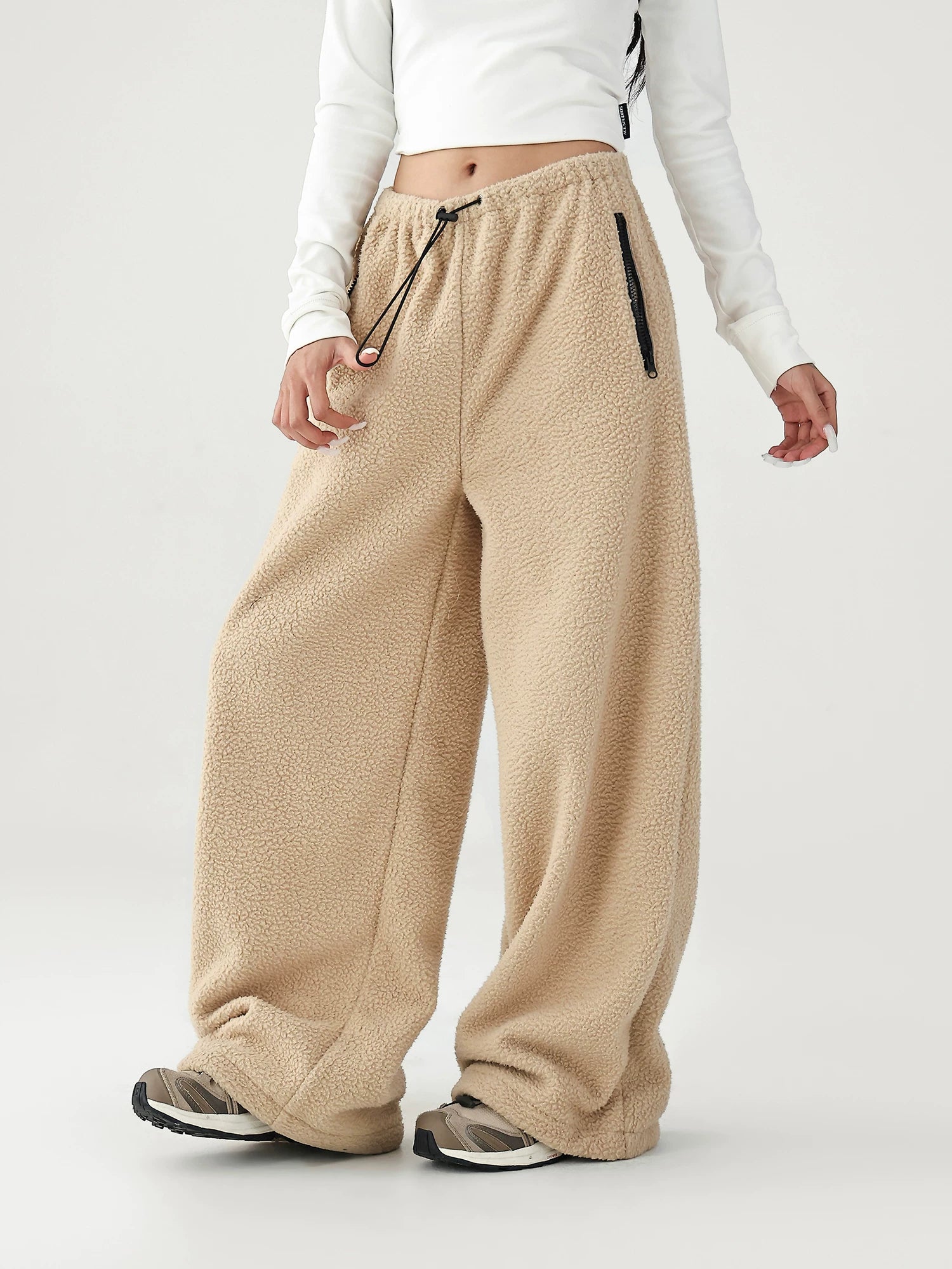 O1CN01VM2H2r1Qrn7qUjOCZ