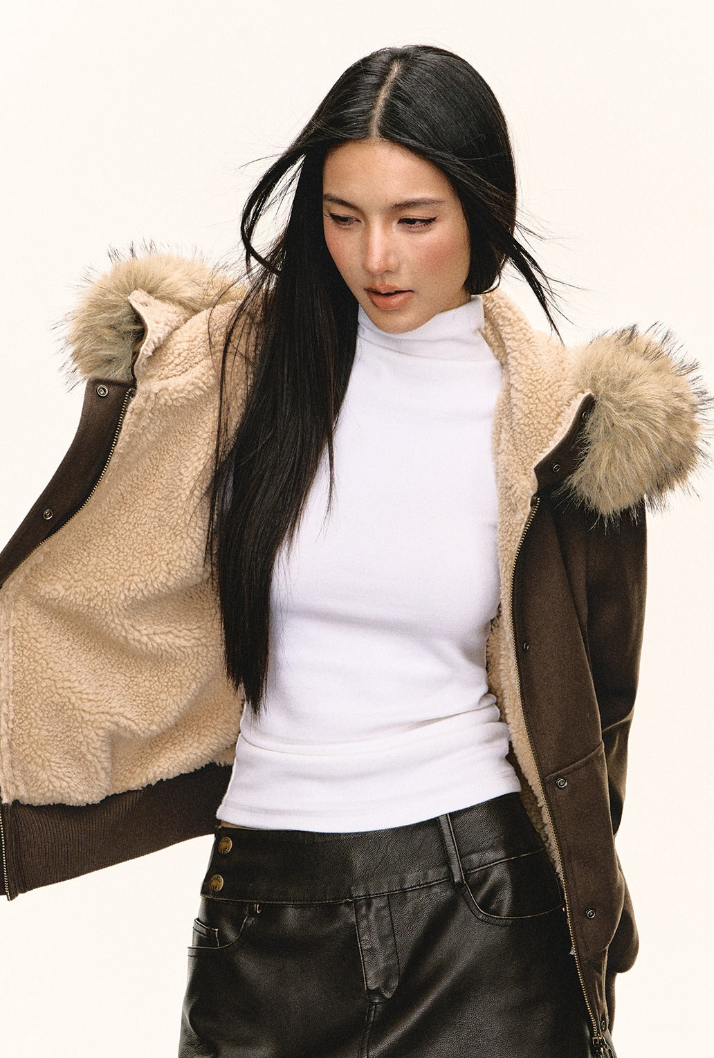 O1CN01VNtUcs1JKAjAESU3H