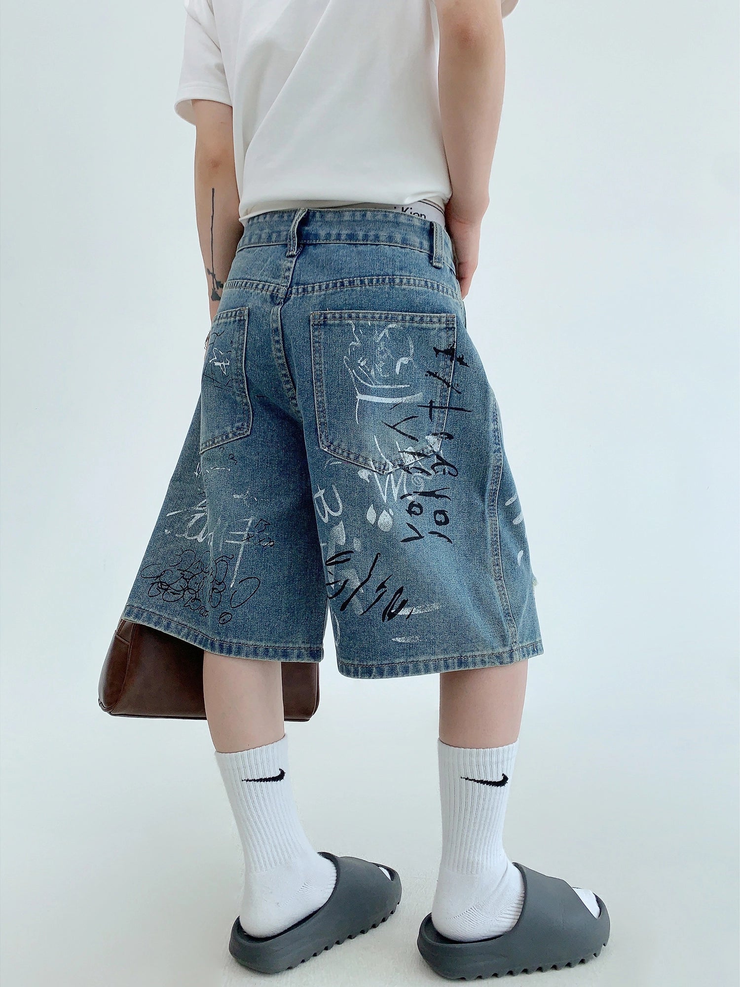 O1CN01XoDzU81KUXGYJqDip~crop,250,0,1500,2000~