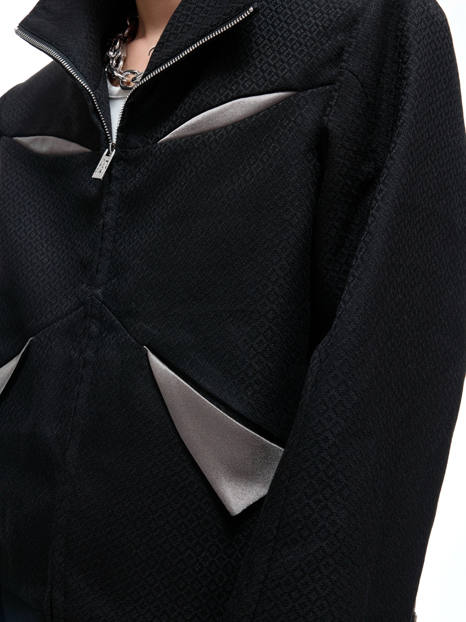 O1CN01Xzb9E32MtOBg2bLVE