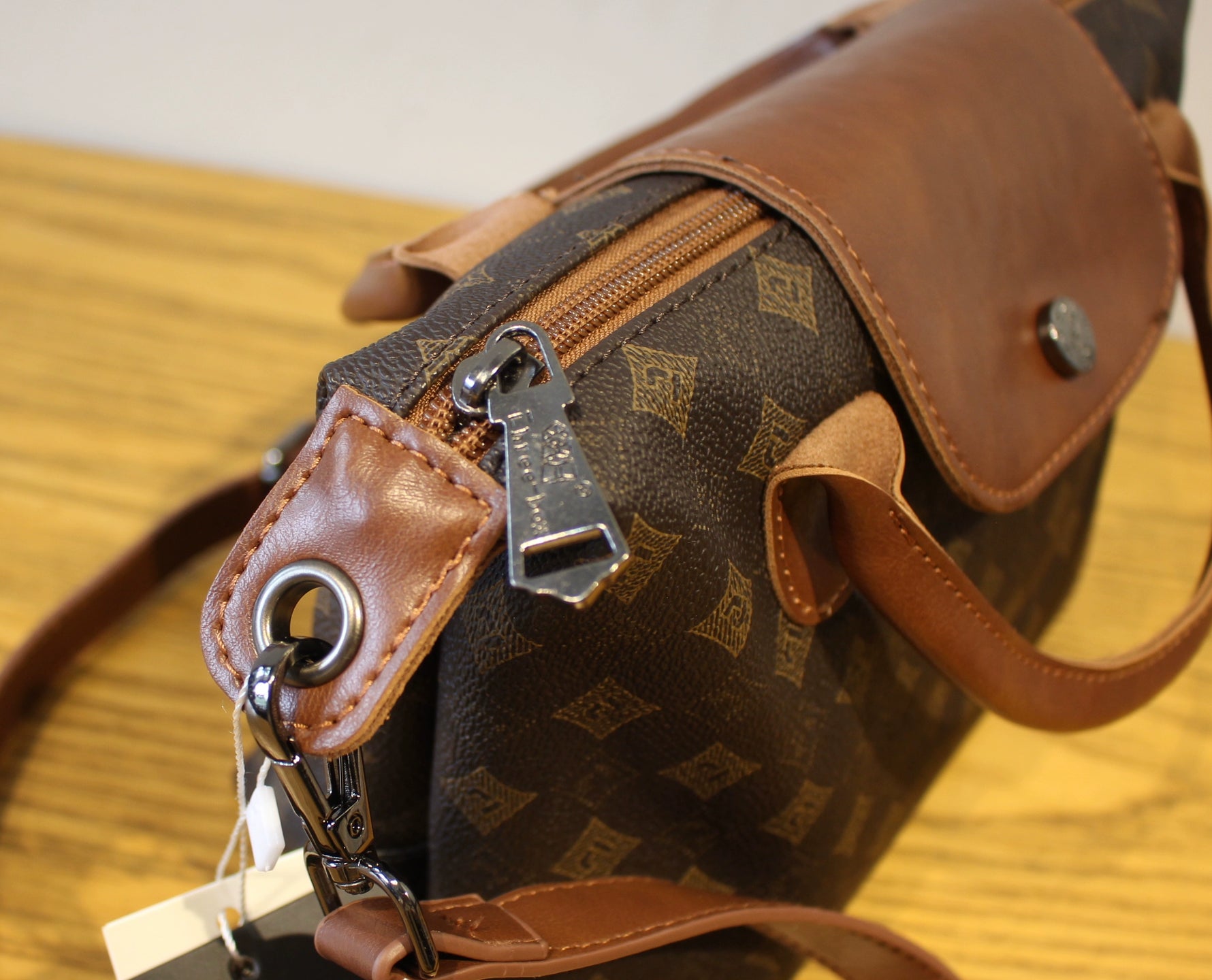 O1CN01YDpQ4w1RpmzmpM4rZ