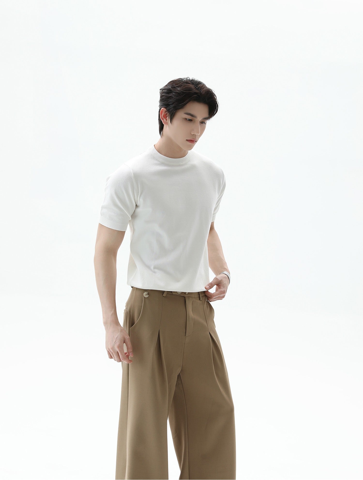 O1CN01YV9uZN1MgYvKgAWFw