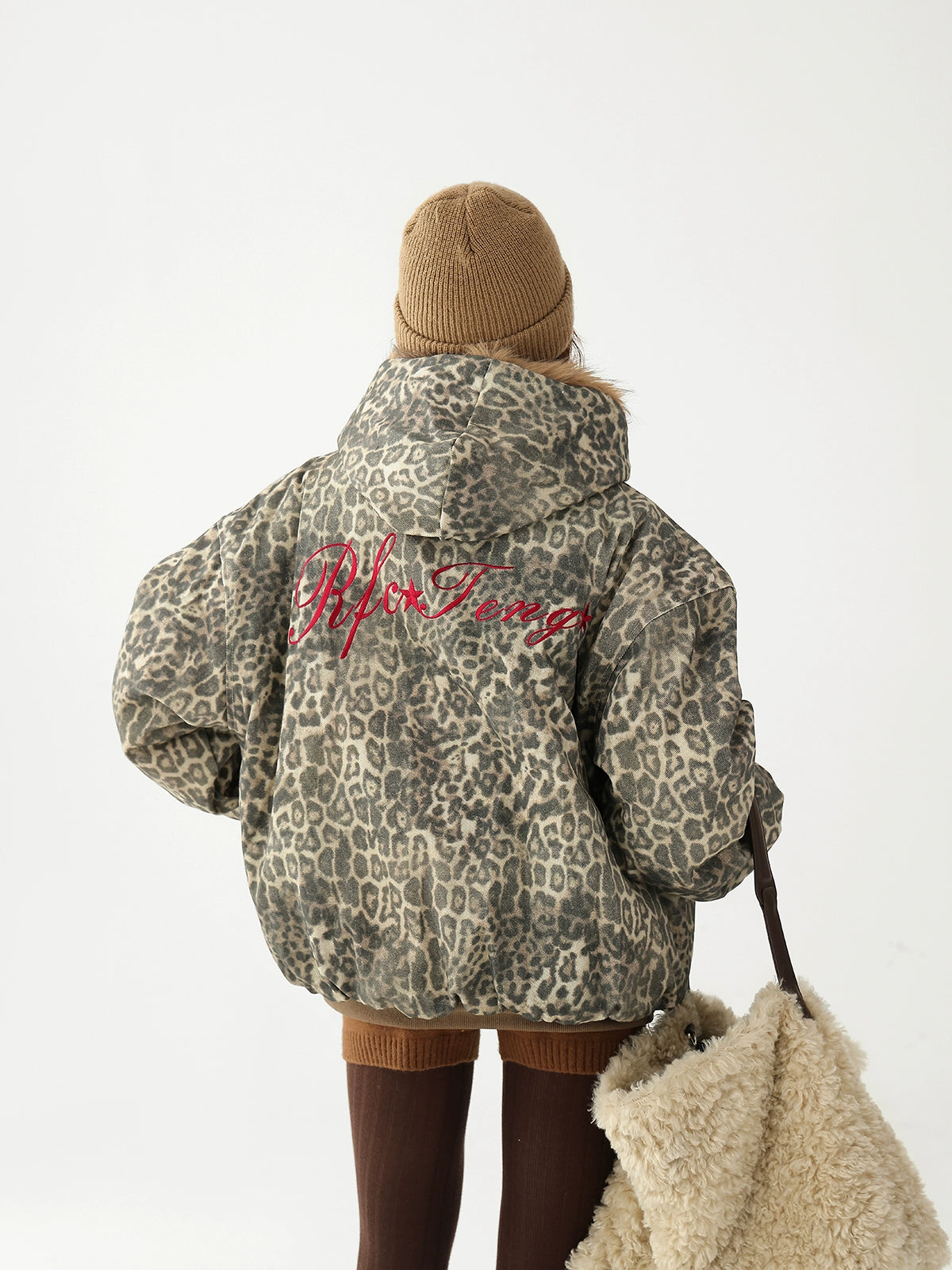 O1CN01YvEPUQ1Qrn7J4bdgR