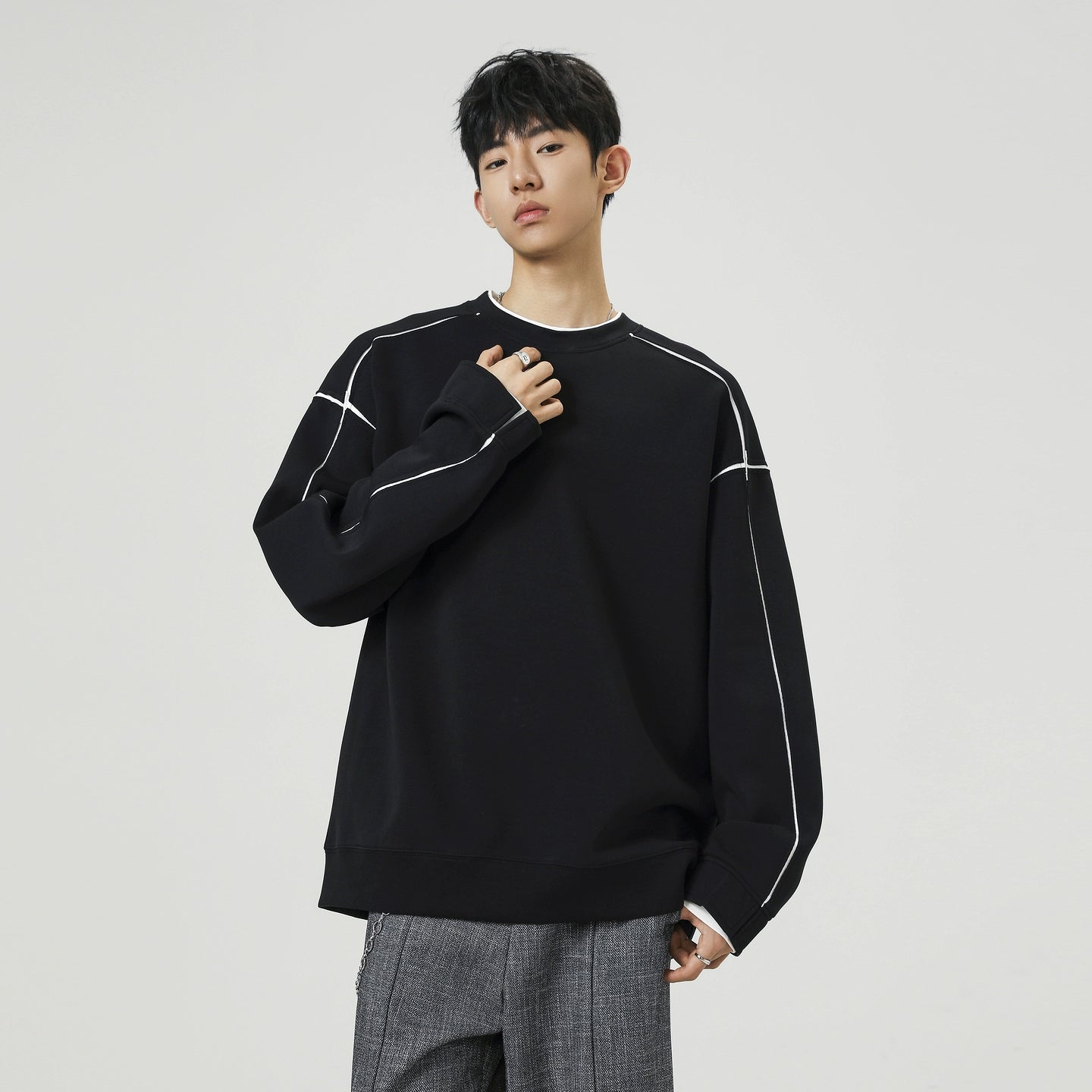 Contrast Stitch Loose Fit Sweatshirt