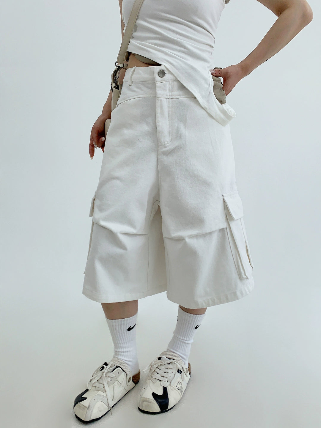 Casual Wide-Leg Denim Cropped Pants