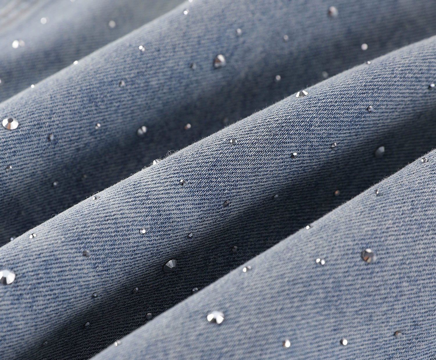 O1CN01a39I8F1Vu9Et8AqDd