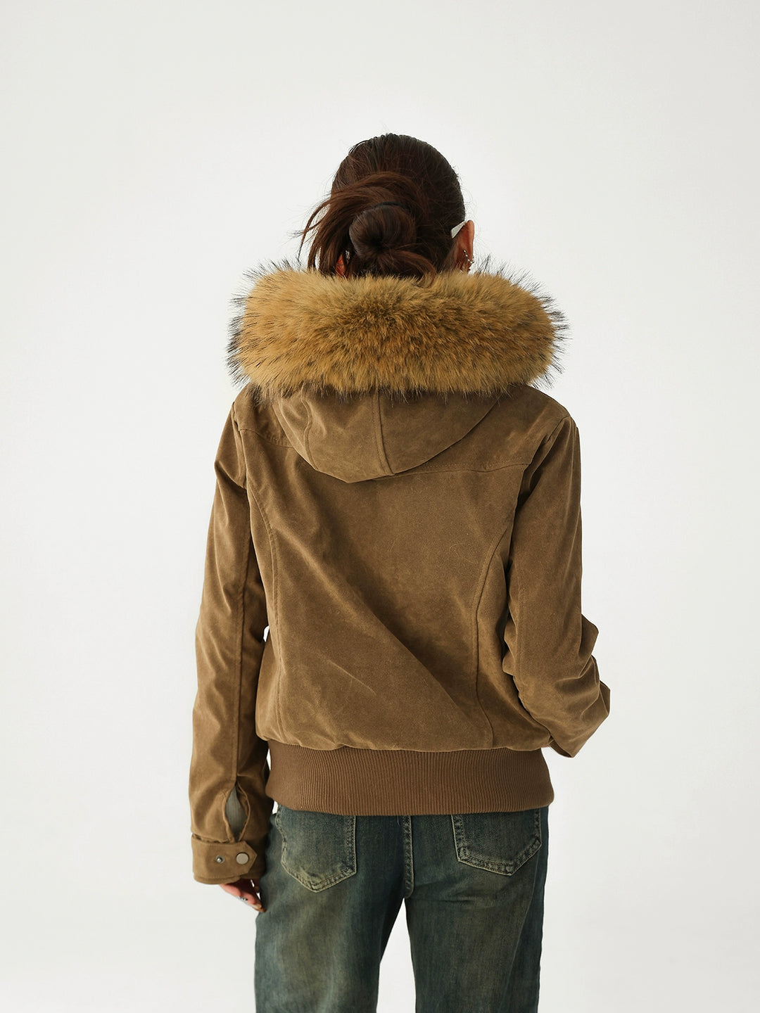 O1CN01aHUfLG1Qrn7IzQ3Yi