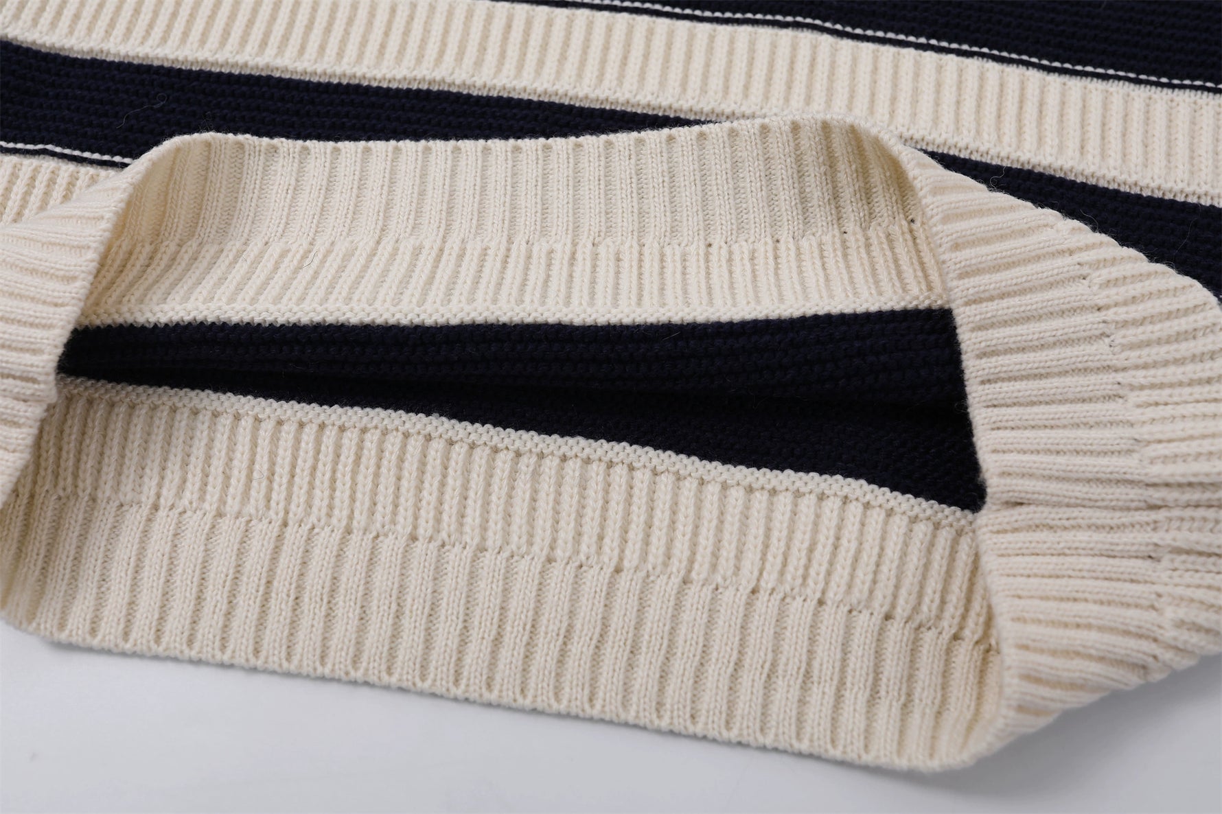 O1CN01aW0tg51ZKCbr03qM5