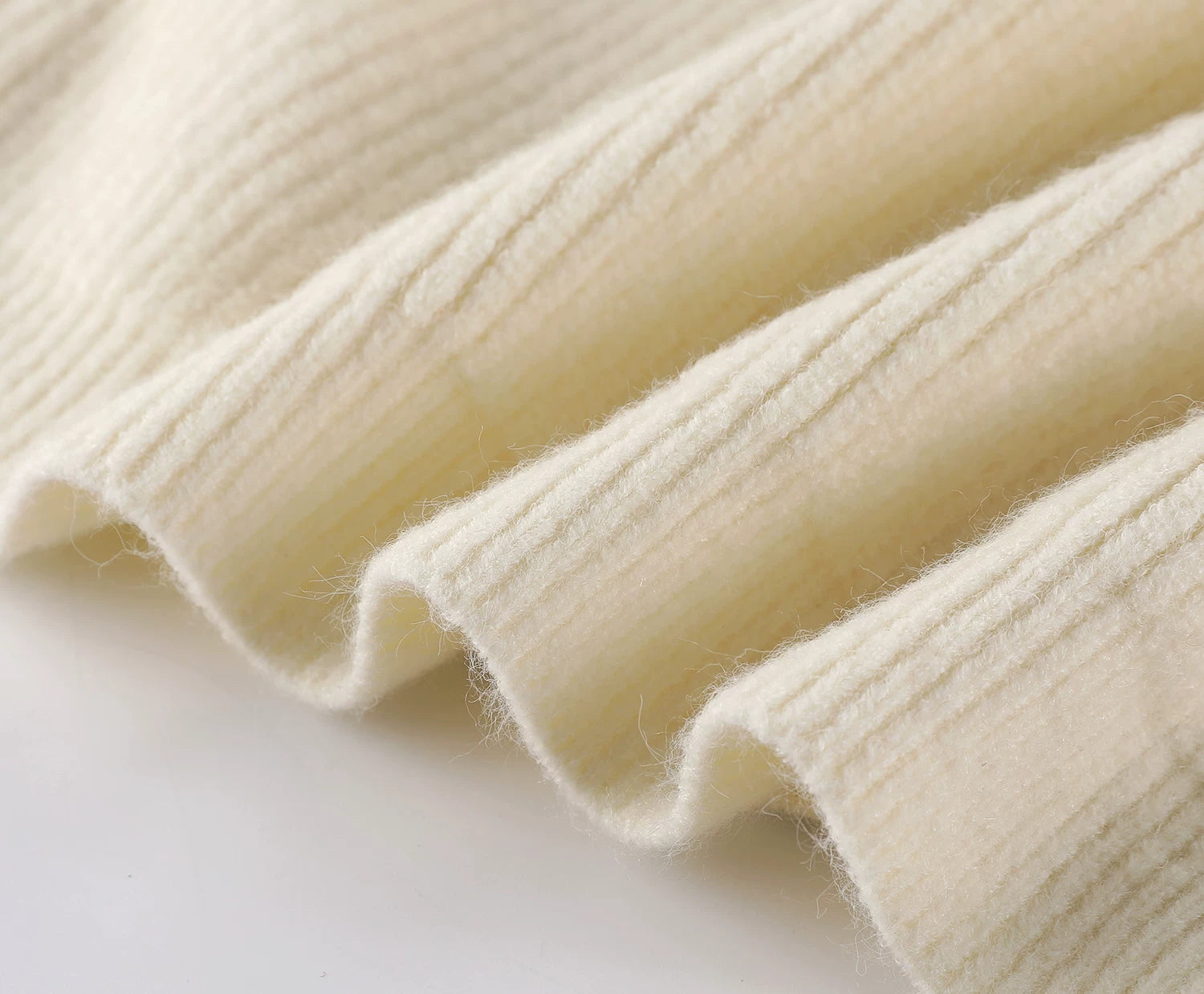 O1CN01afjawH1Vu9F5rc4YC