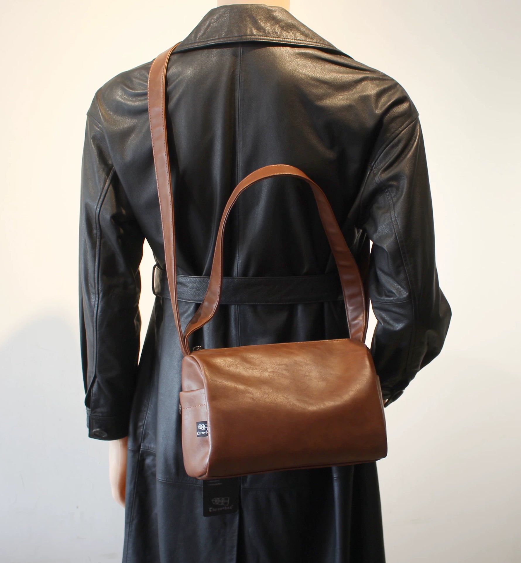 O1CN01bCWXD21Rpn1D2t1TP