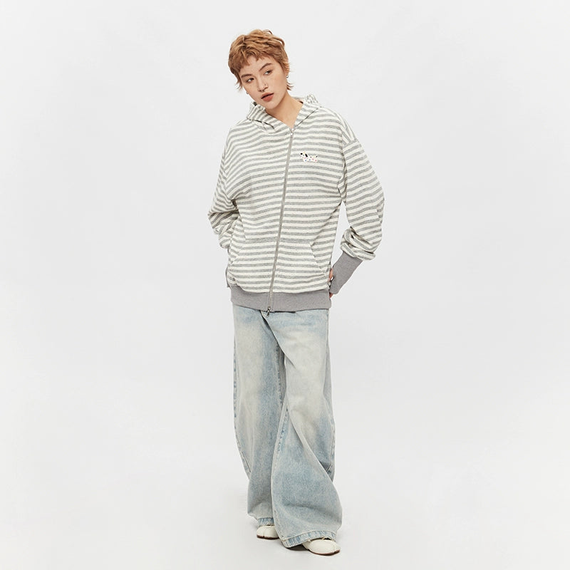 ,5879964356438,5879964356439,5879964356440