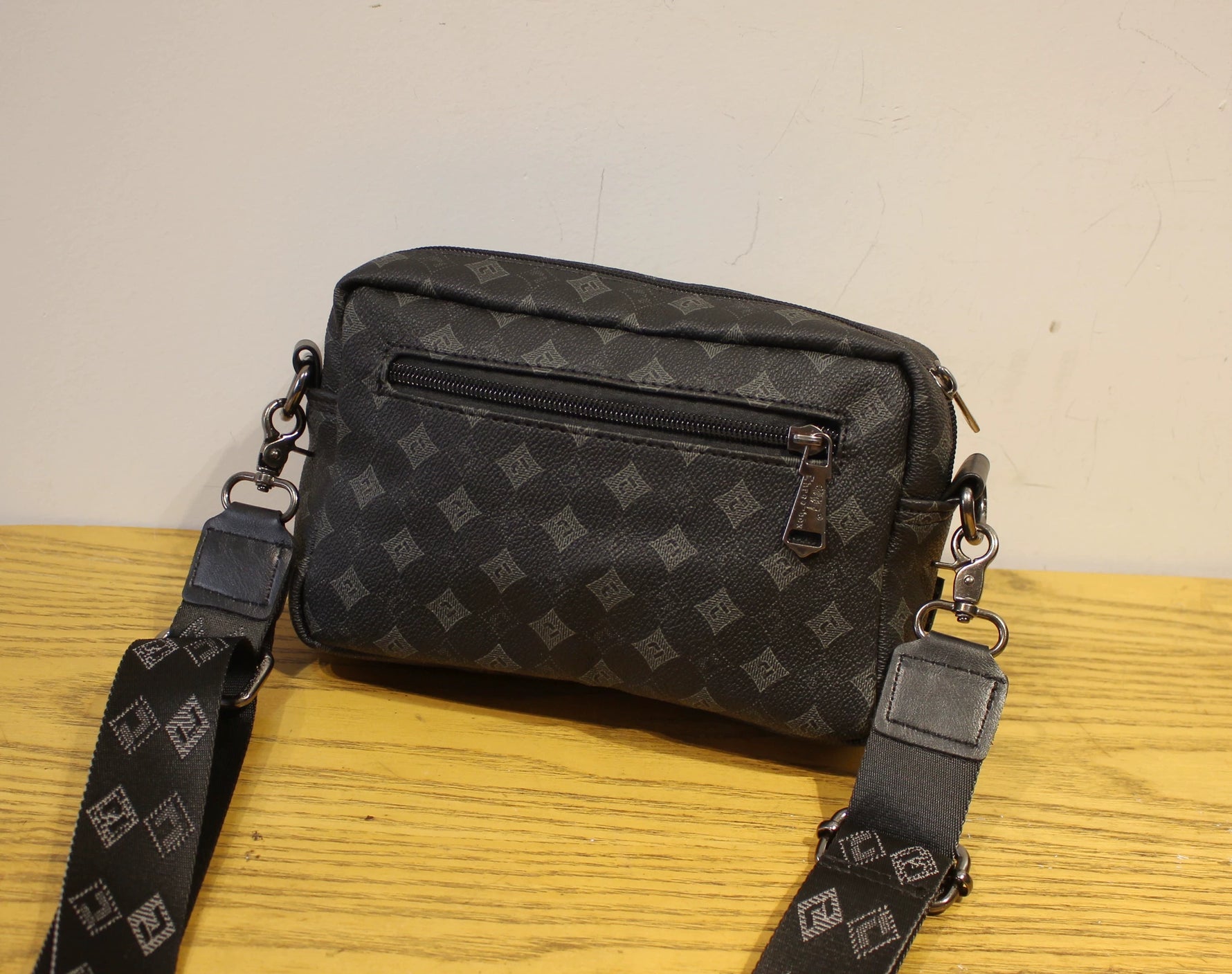 O1CN01d5BhVO1Rpn0c06QmD