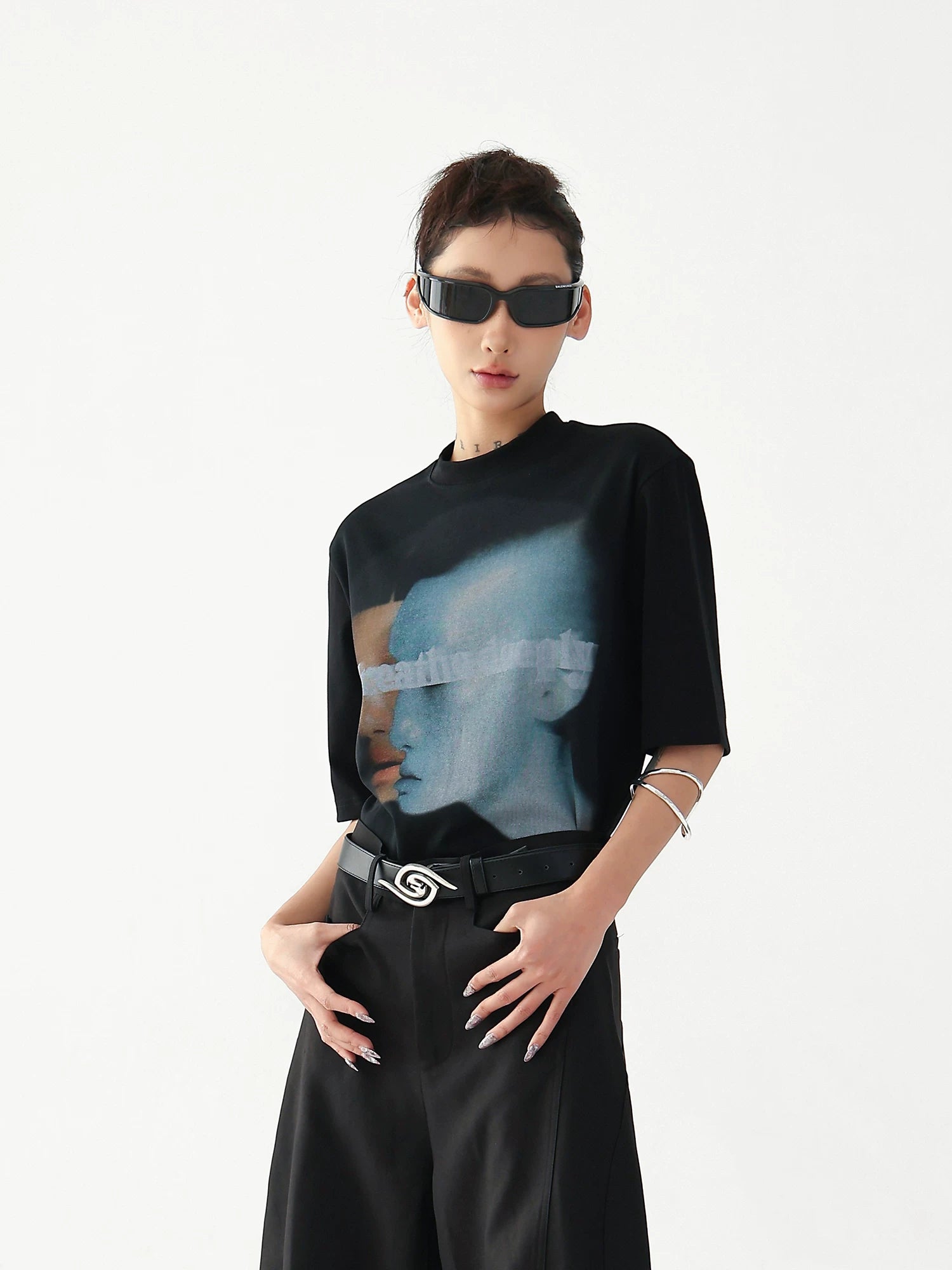 O1CN01e2uU3w1Qrn8TWkJxN