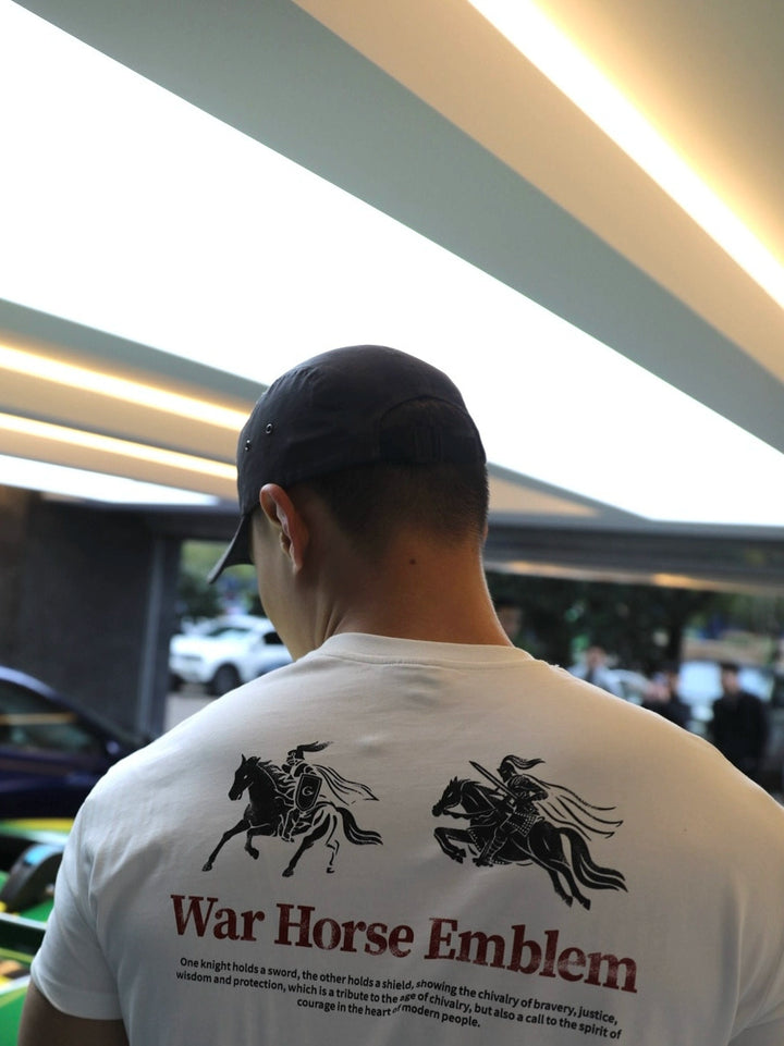 War Horse Emblem Bomulds Graphic Pullover 