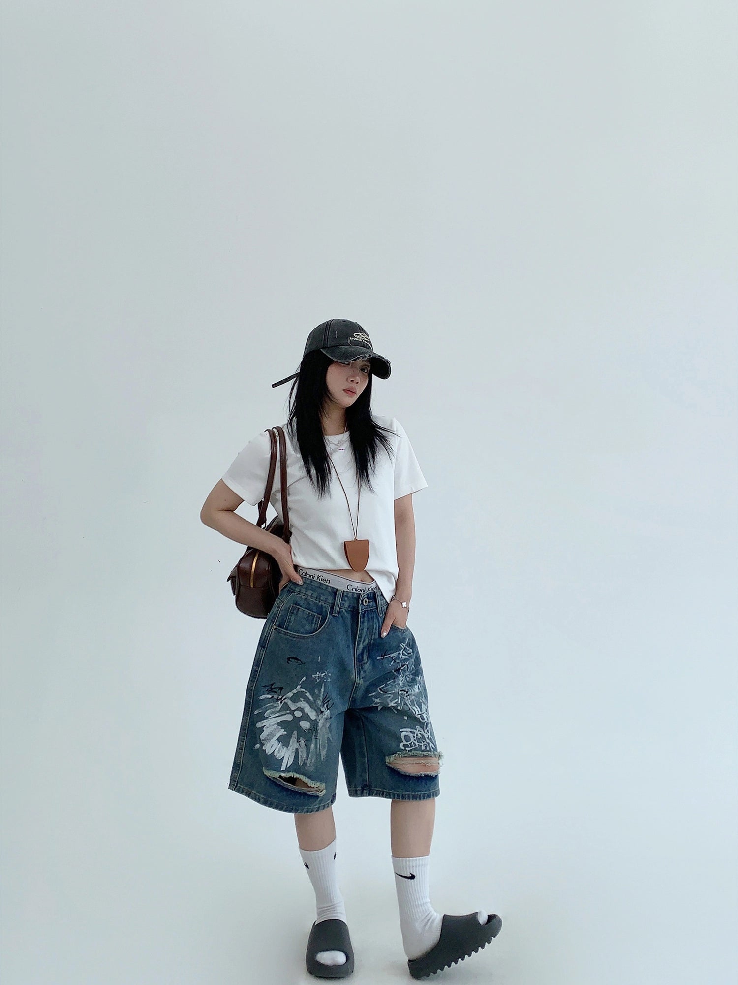 O1CN01eK2SsZ1KUXGWYuttH~crop,250,0,1500,2000~