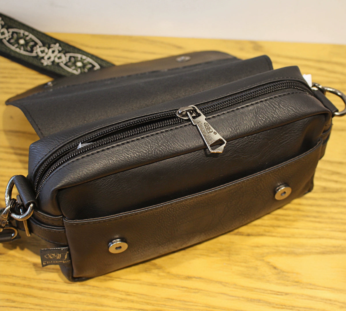 O1CN01eT2irv1RpmyNYN0JV