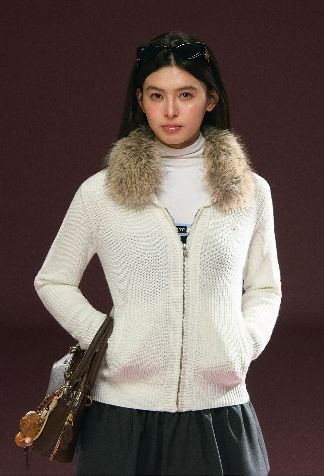 O1CN01eXIGXr1JKAk4YT6xF