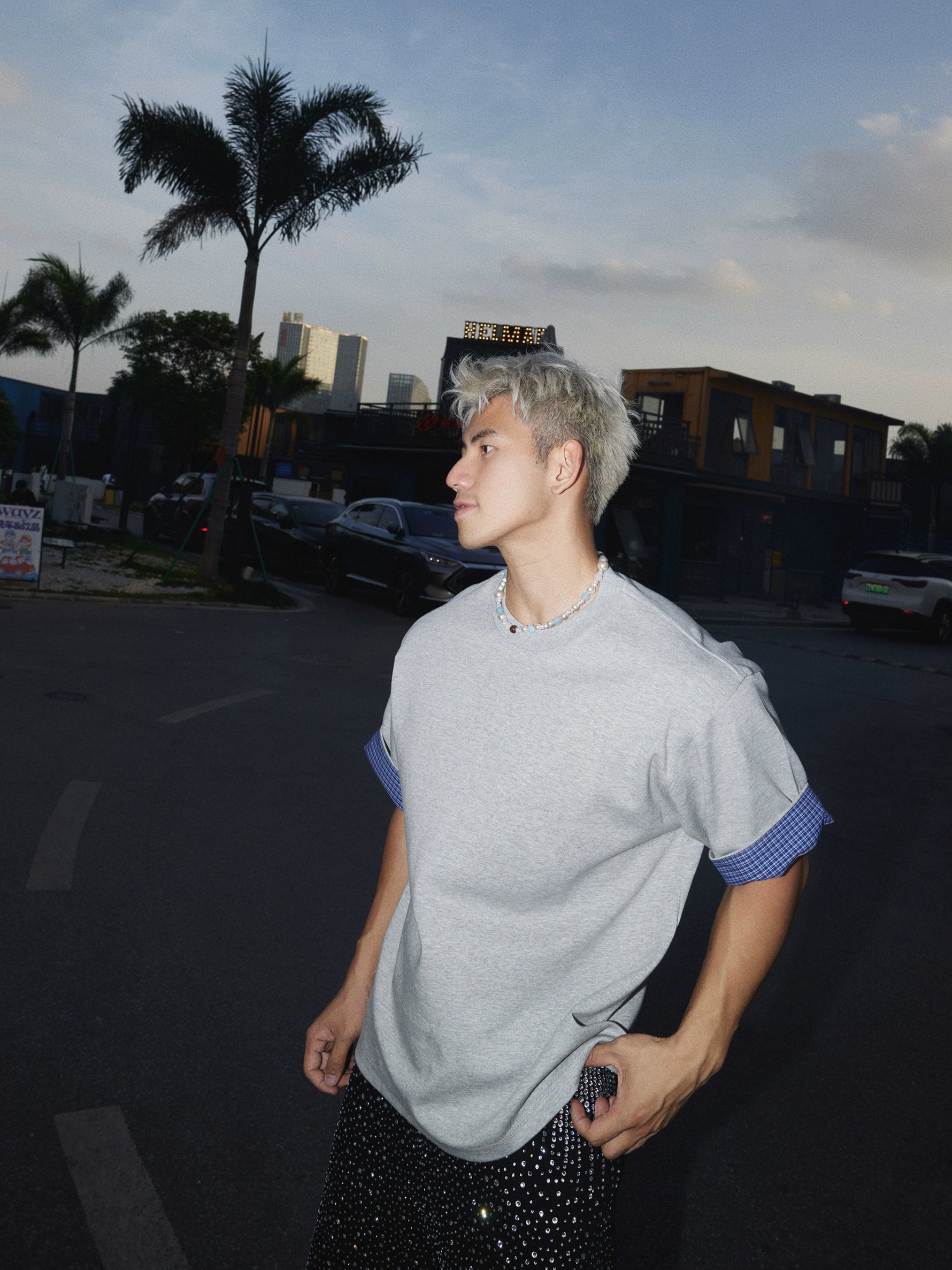 O1CN01gD54hE1EHoZ9emGzL