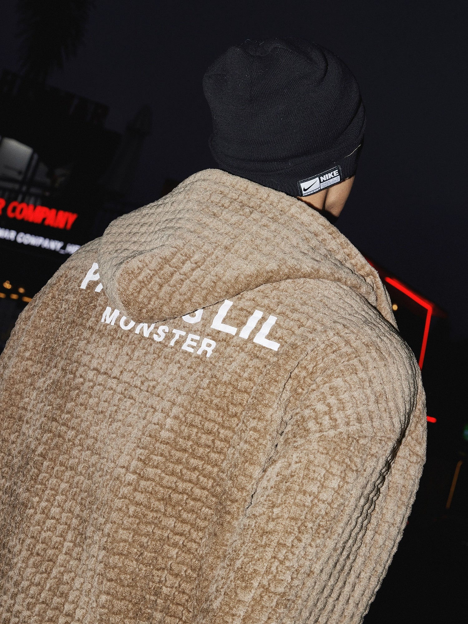 O1CN01gc1SlM1EHoc5AWkn7