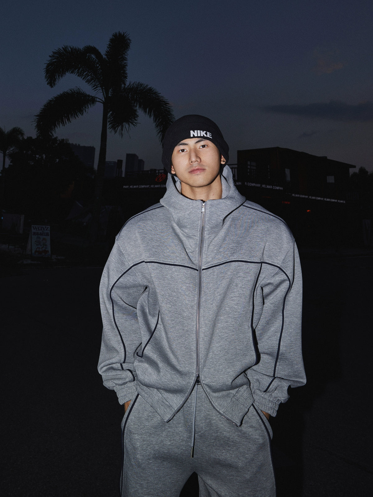 O1CN01hEEC5M1EHobvtaiwP