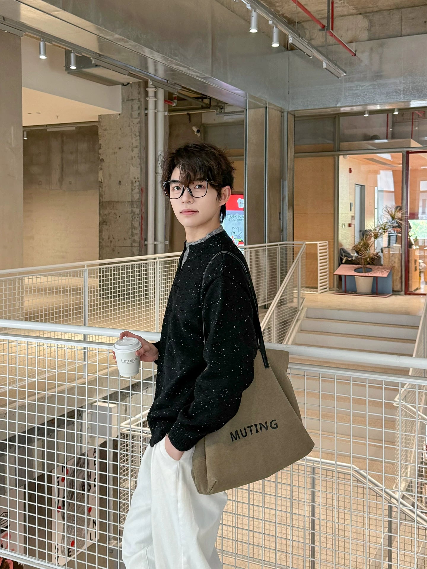 O1CN01hGsyMW1mHziYLNf8Q