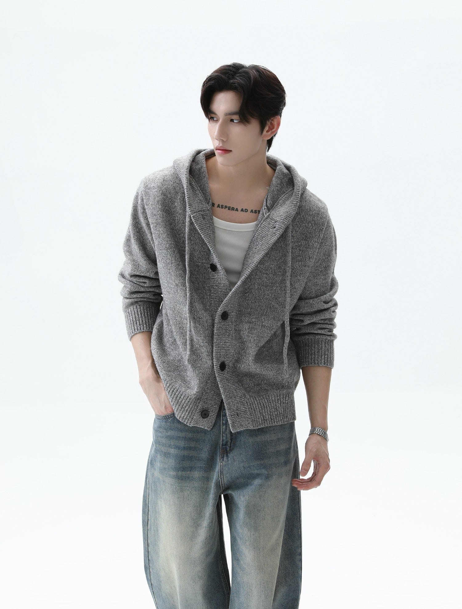 O1CN01hWkuYl1MgYw1aFS4E