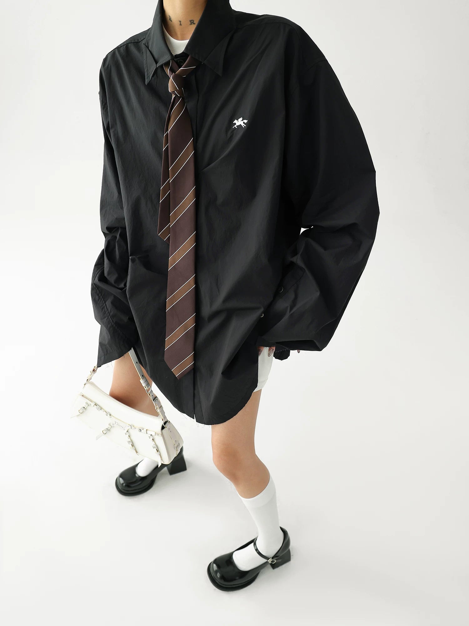 O1CN01hblw801Qrn8VF74JG