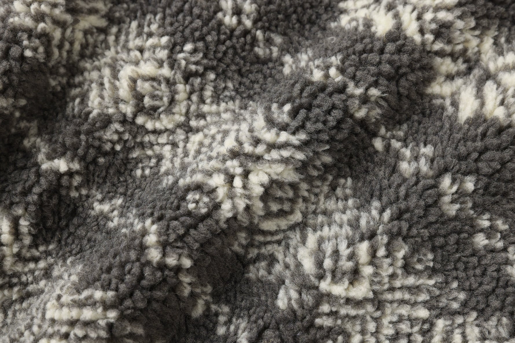 O1CN01hcjdrY2KUXUO13QM3