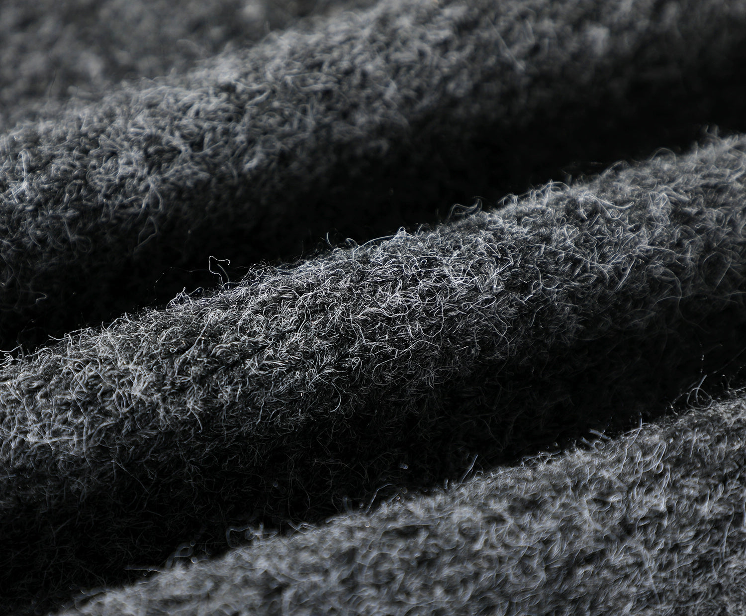 O1CN01hpg2IB1Vu99aEpUty