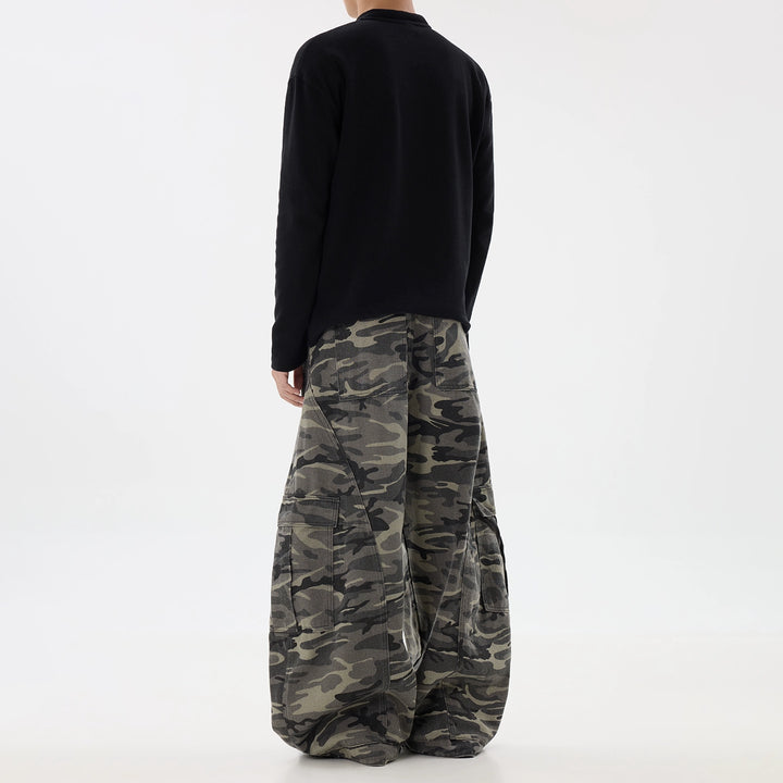 Camouflage Wide-Leg Cargo Pants