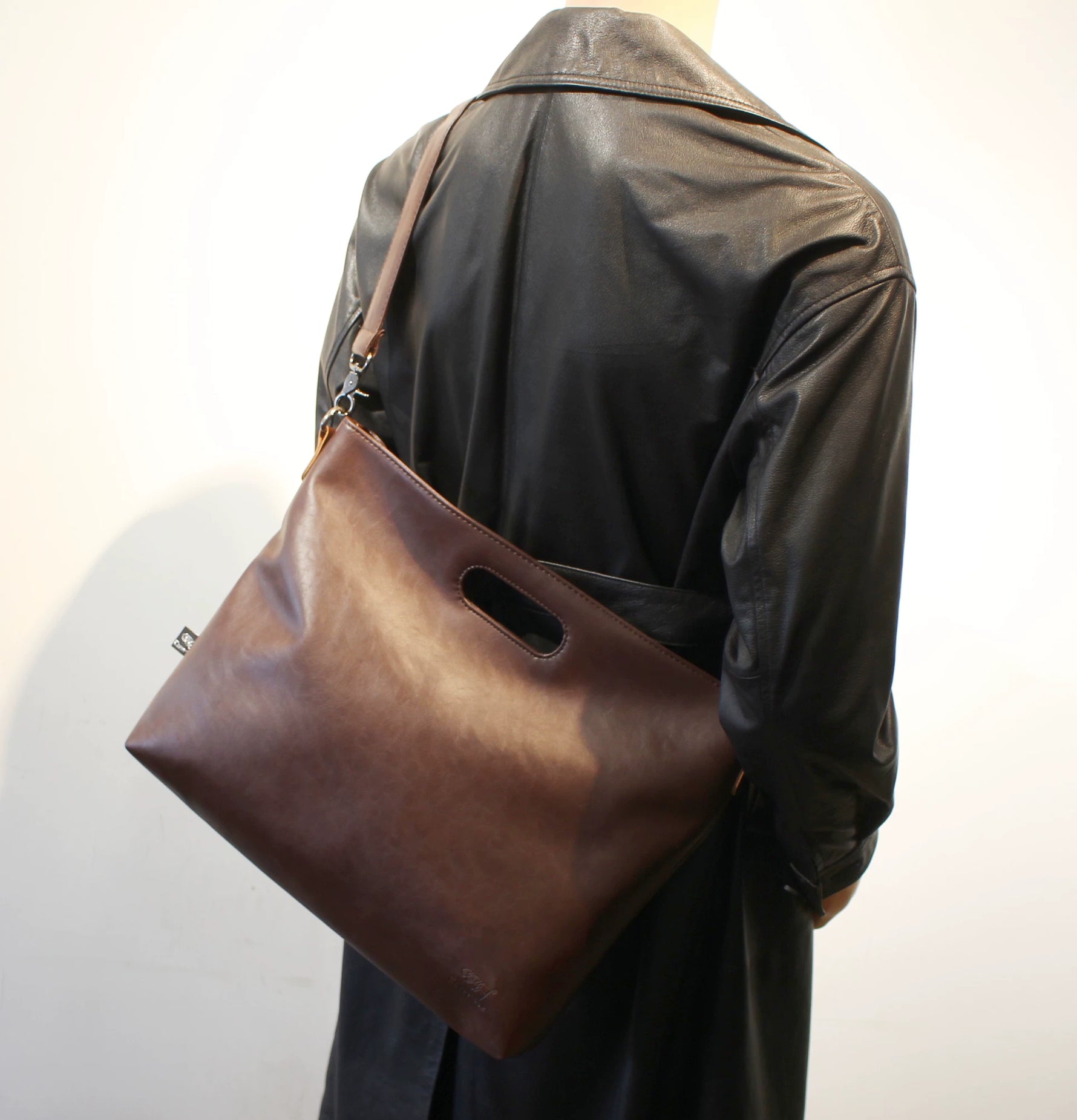 O1CN01irbJM51Rpn12eA3Se