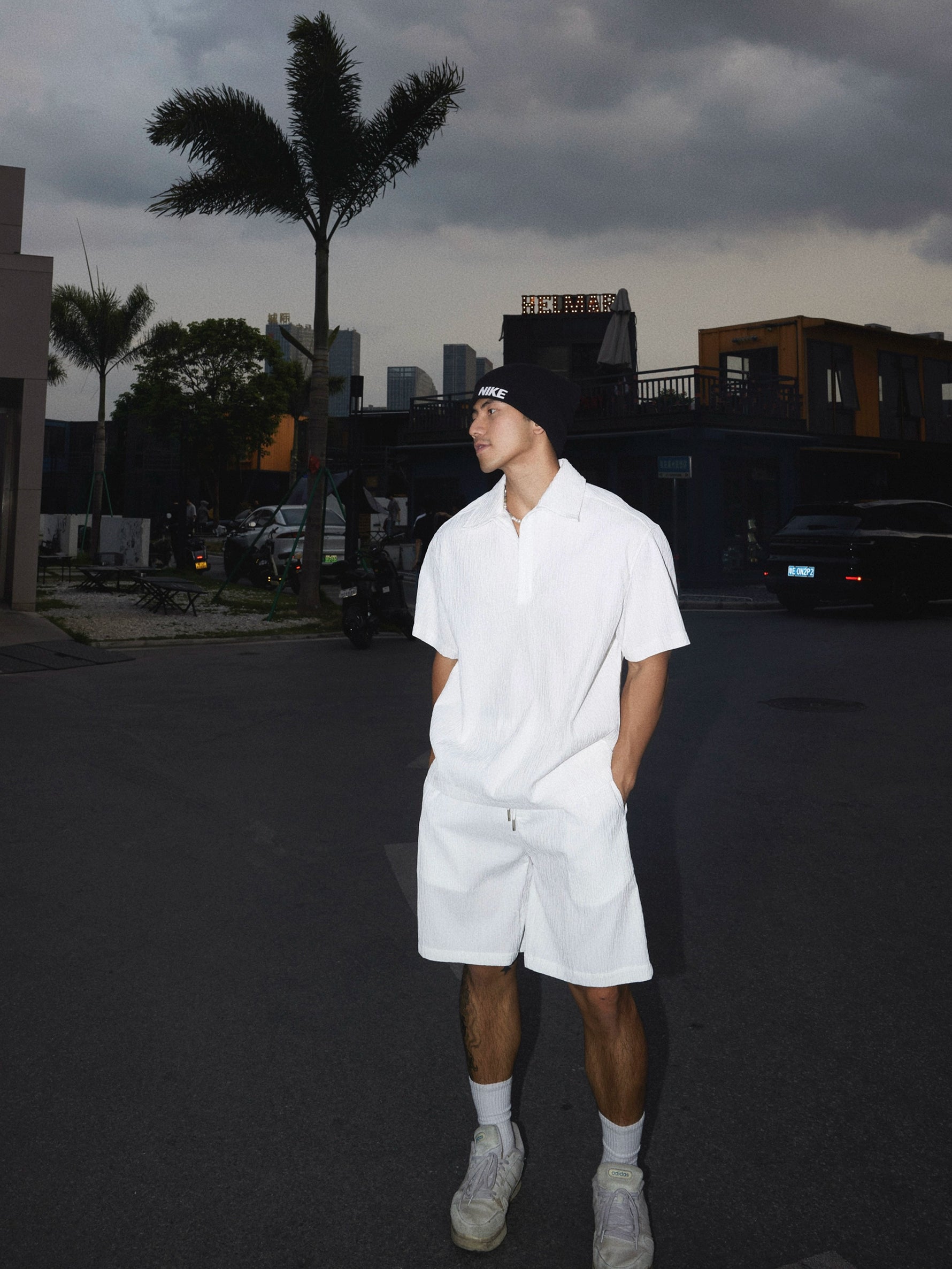 O1CN01iw2jWt1EHoYsJkgrY