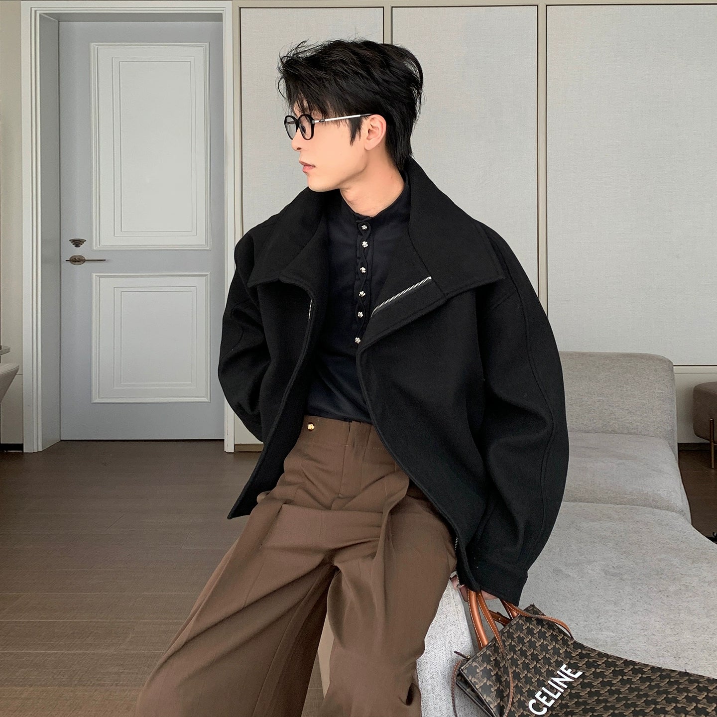 Lapel Collar Short Woolen Coat