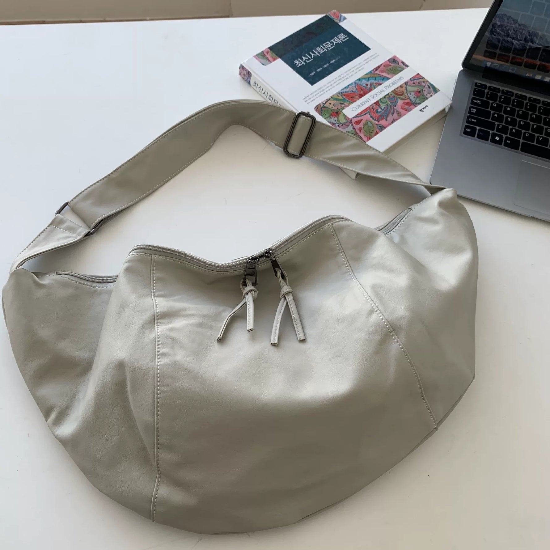 O1CN01jTZWI01JFamde5mET