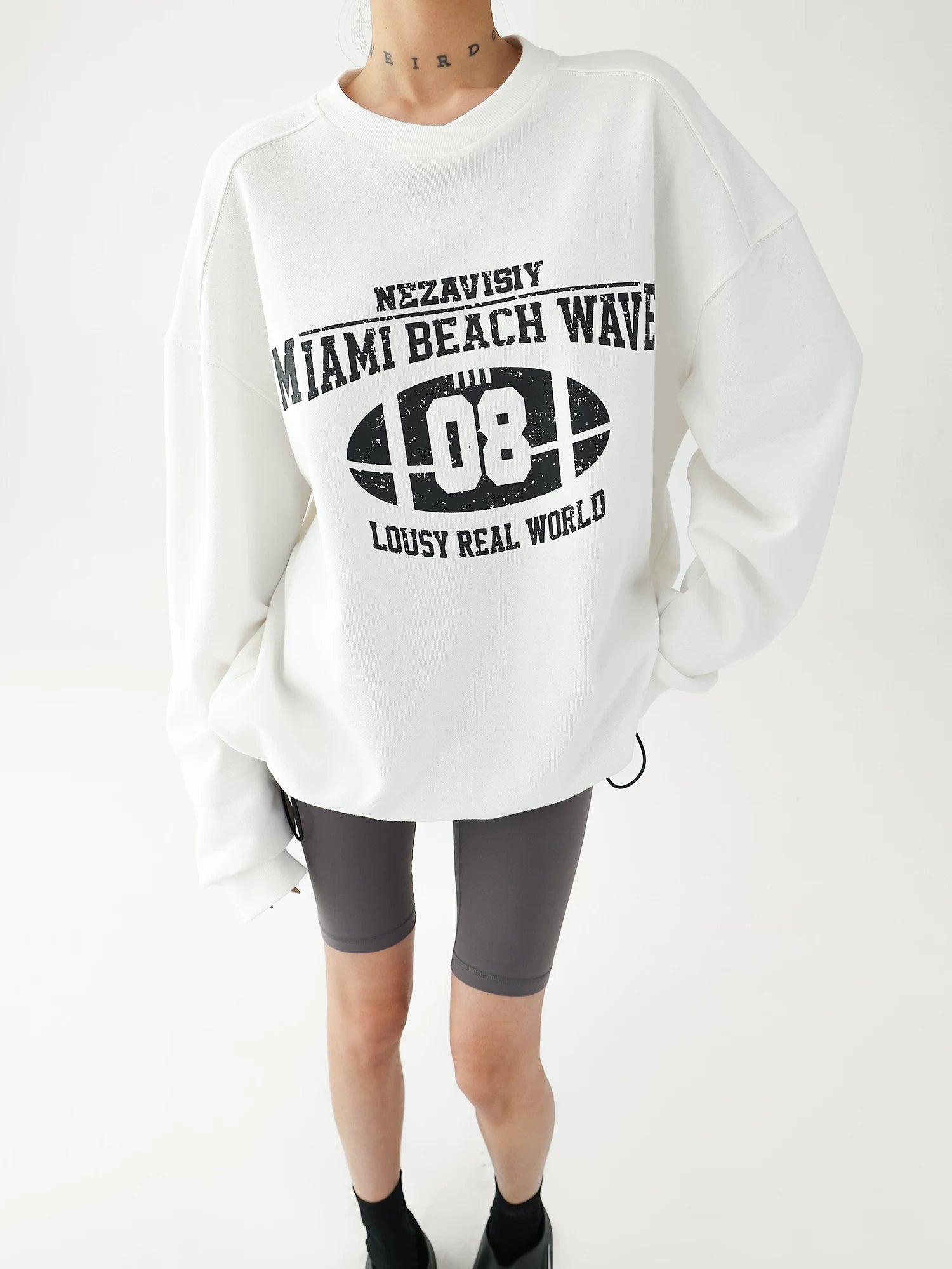 O1CN01kE2QG71Qrn8St7rbO