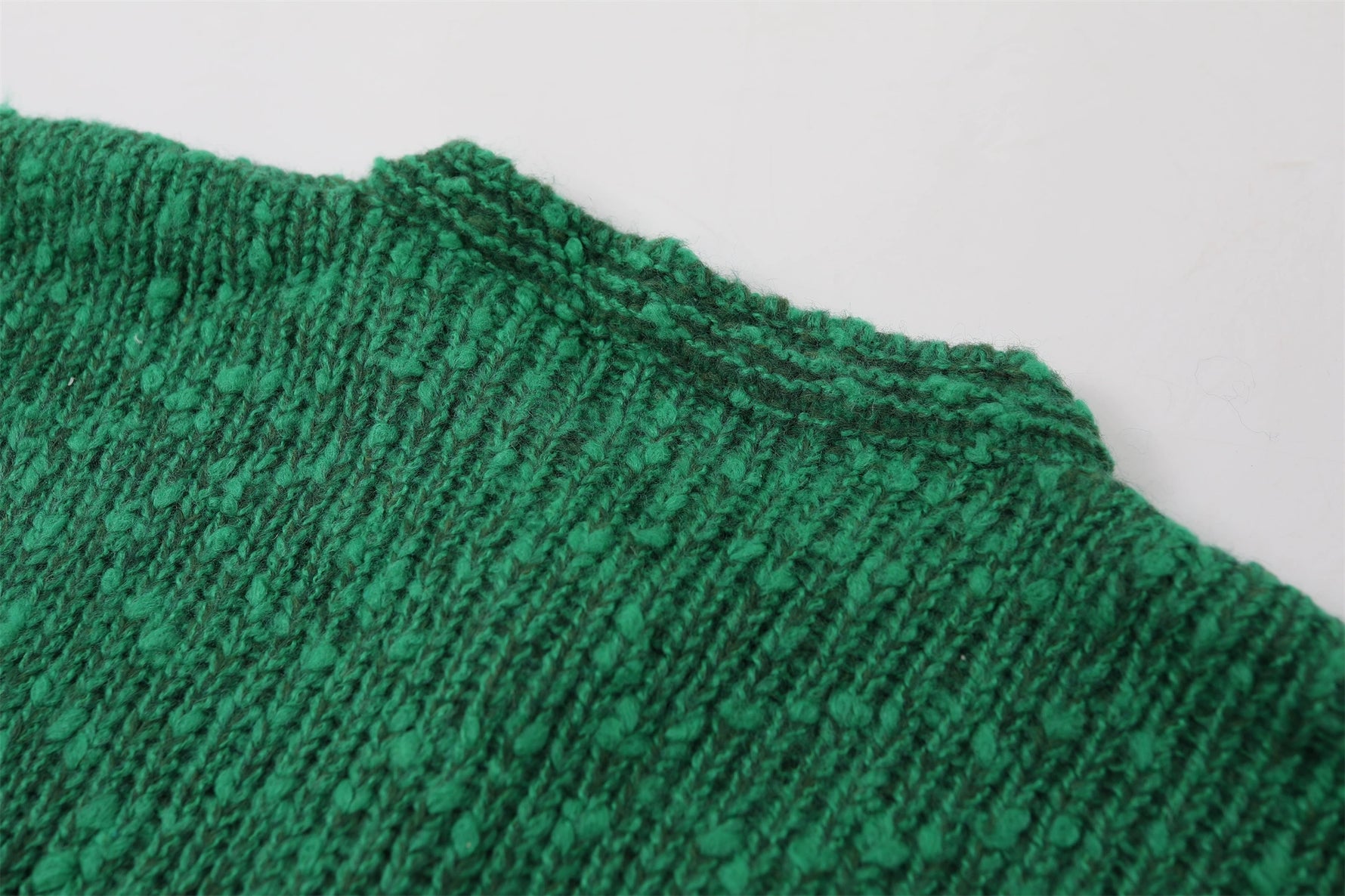 O1CN01l4B40C1ZKCazqJj7y