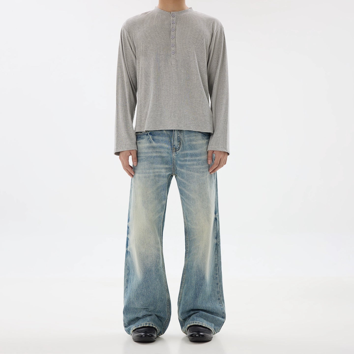 جينز بانتس مستقيم واسع بتصميم قديم 