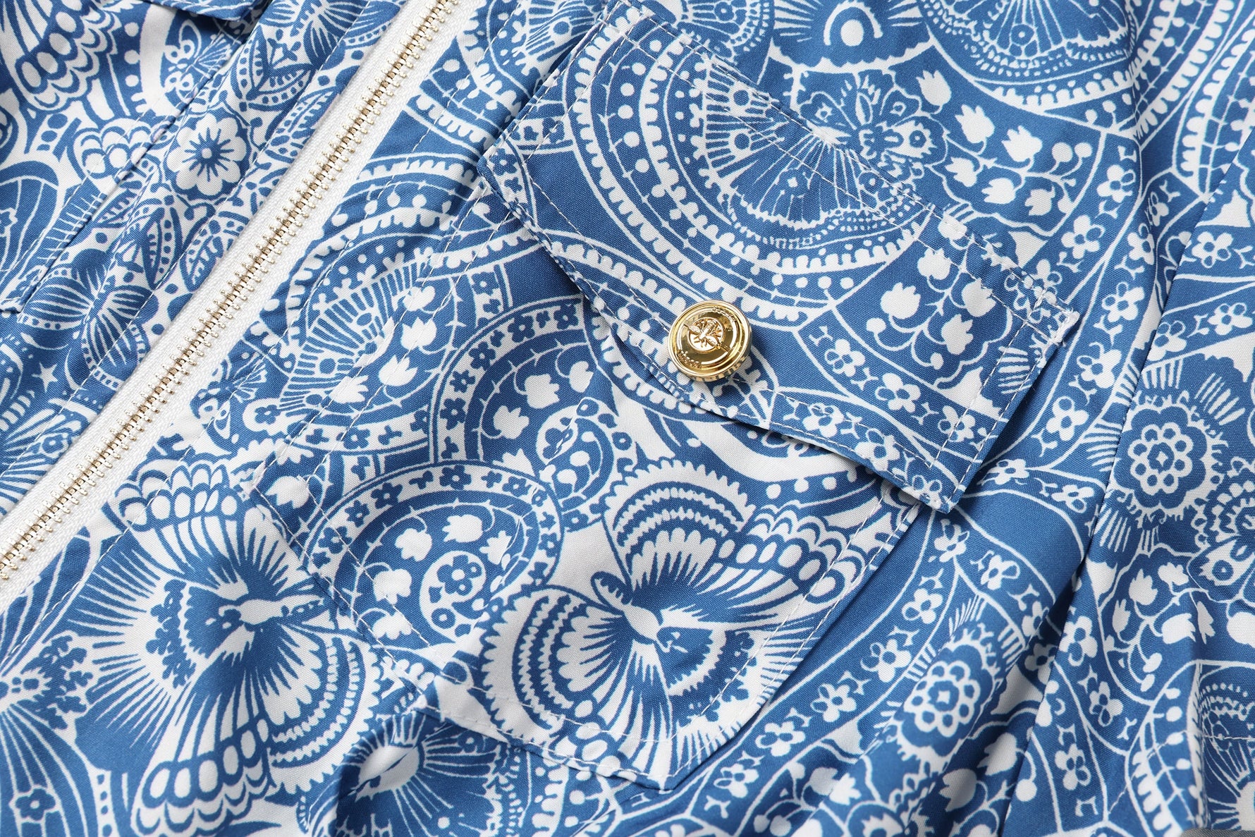 O1CN01mZeV2r2KUXT2fD0mR