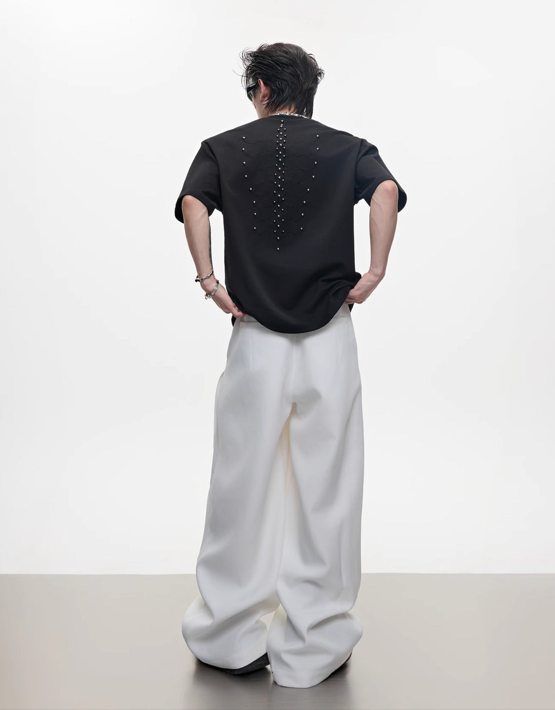 Metal Rivet Spine Slim Fit T-Shirt