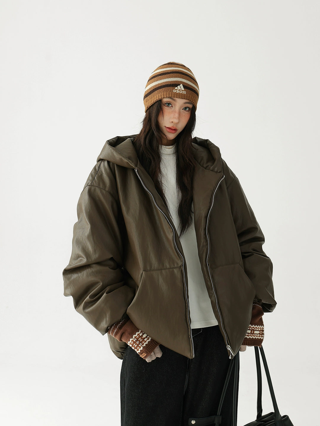 O1CN01nwq0fn1Qrn7IzWEdb