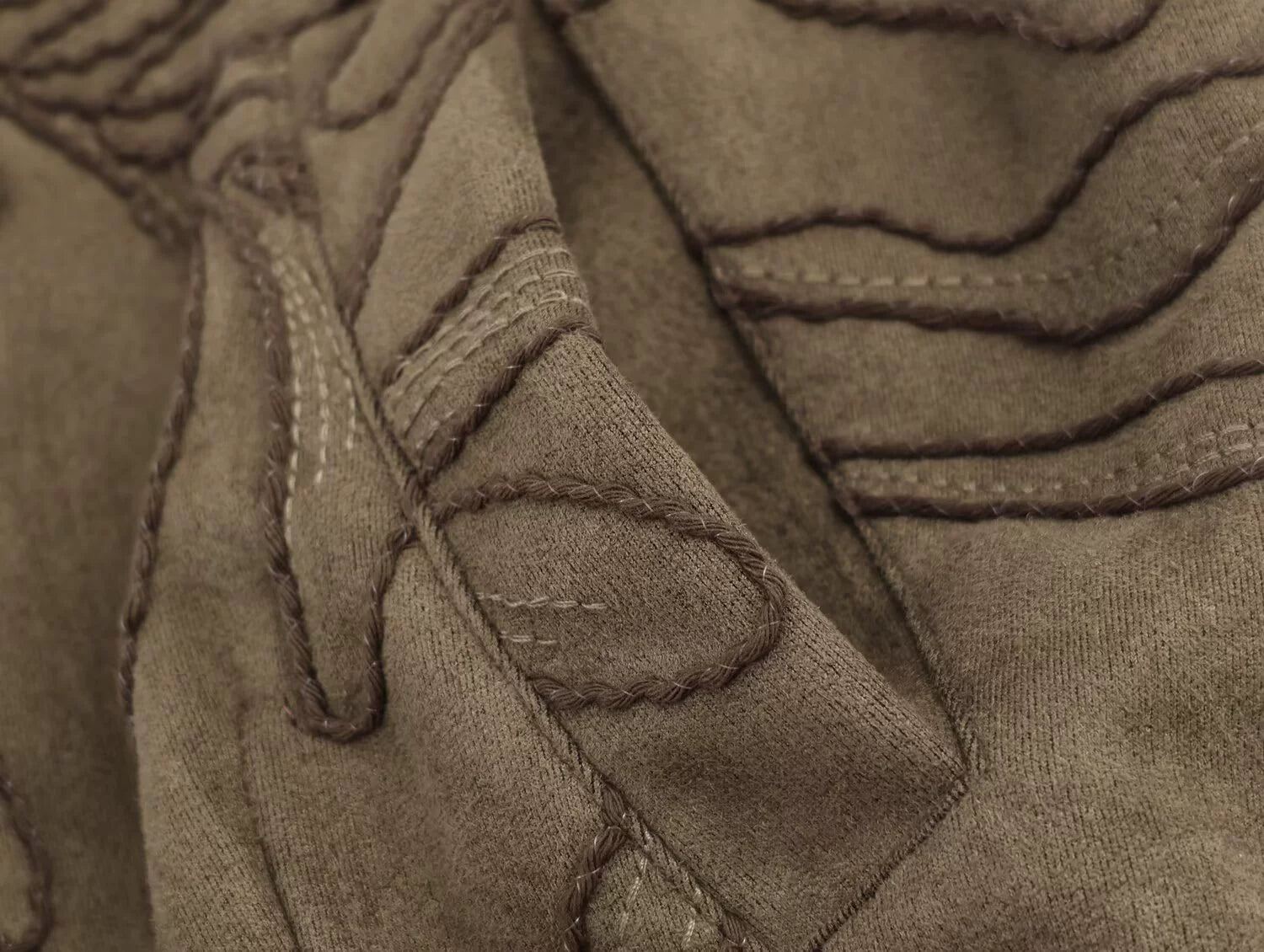 O1CN01oxzuhn1uxEHTcIb4Y