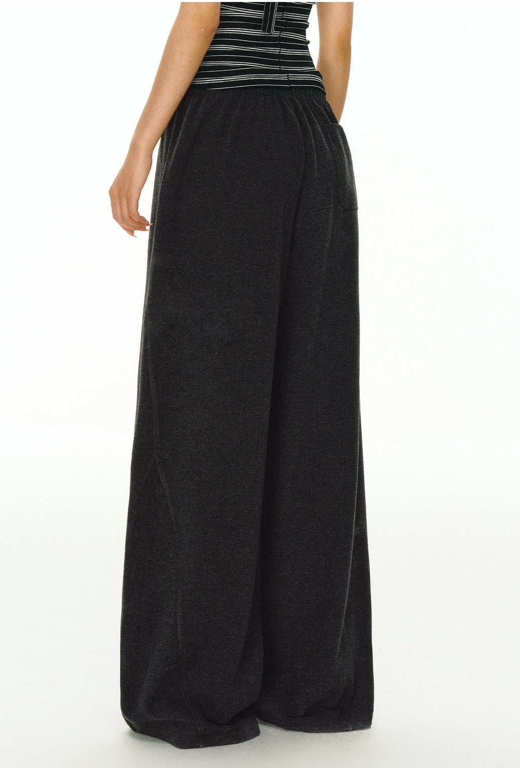 O1CN01oyuXpN1JKAk4gSvwN