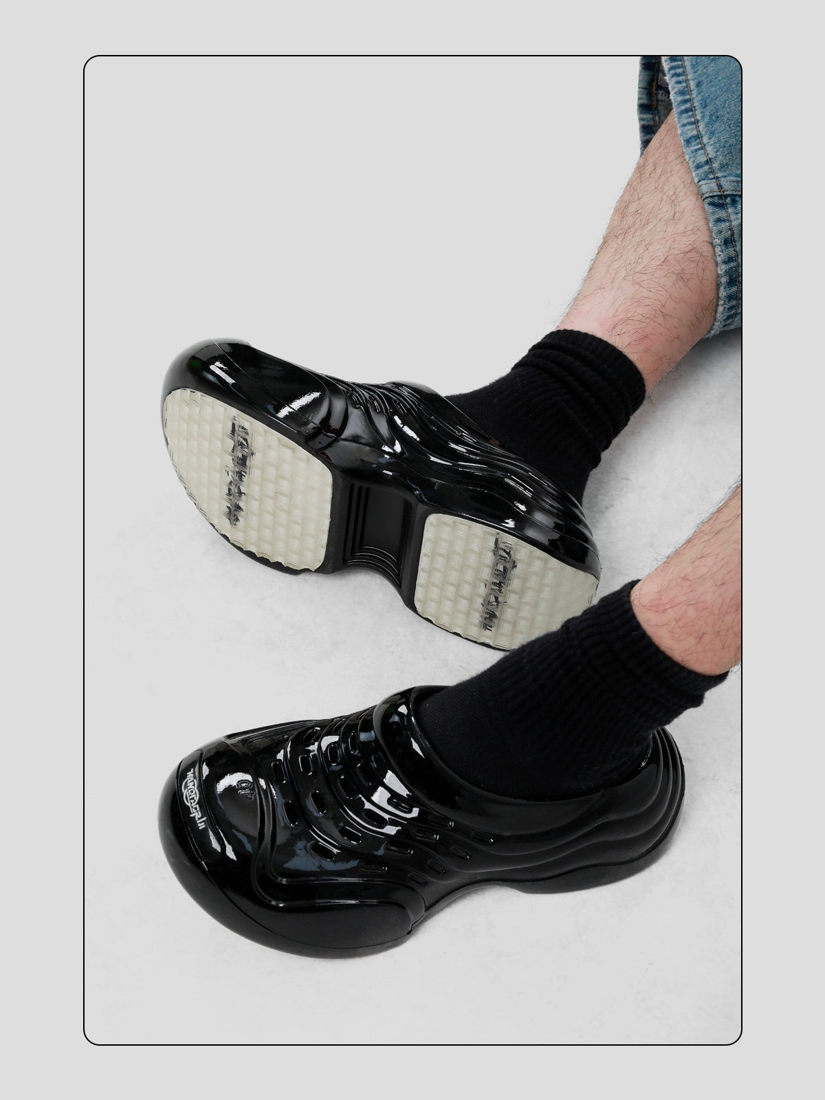 O1CN01quev8324v4XCWLXnG