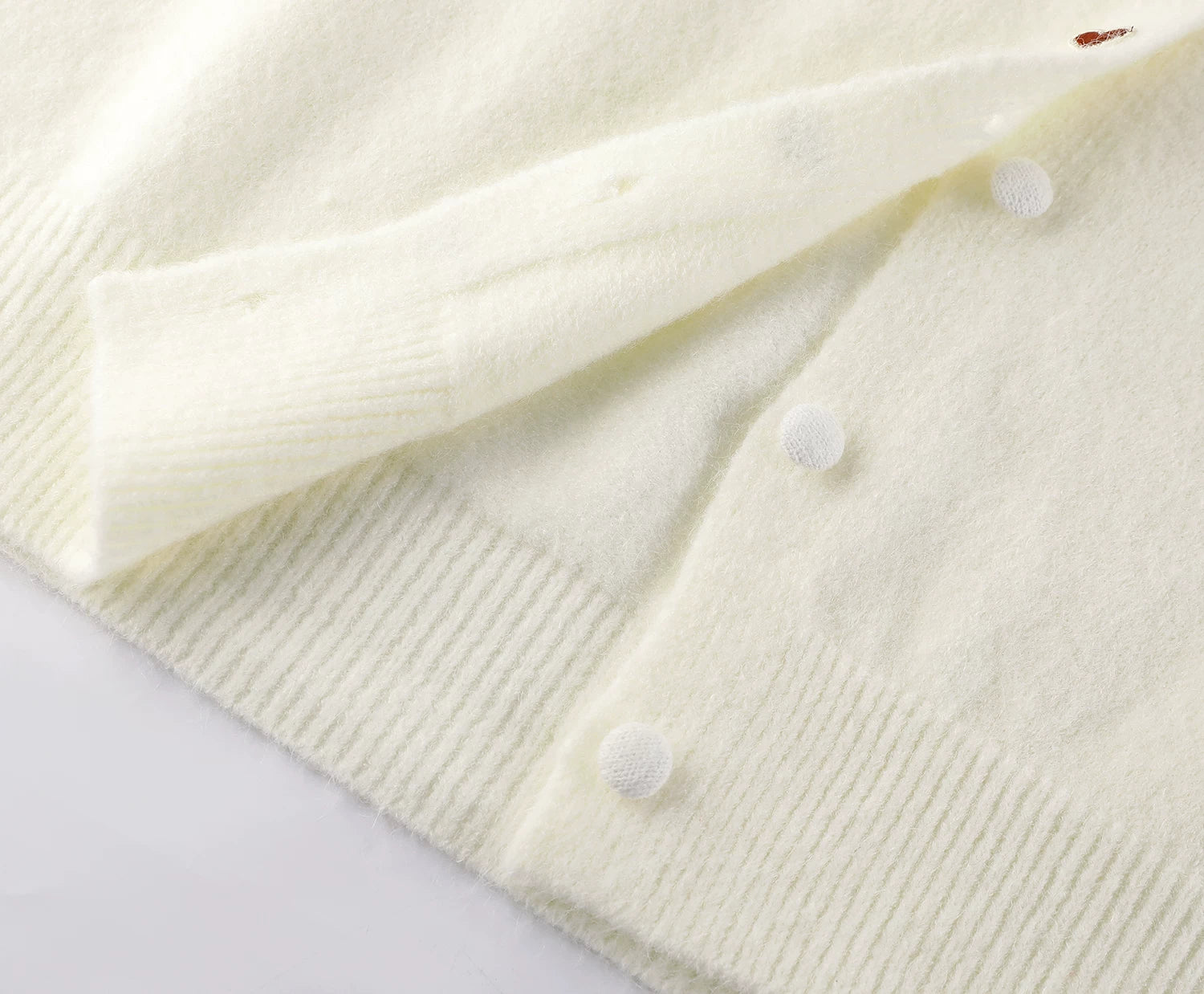 O1CN01qxqXLx1Vu9Eyp3Vyu