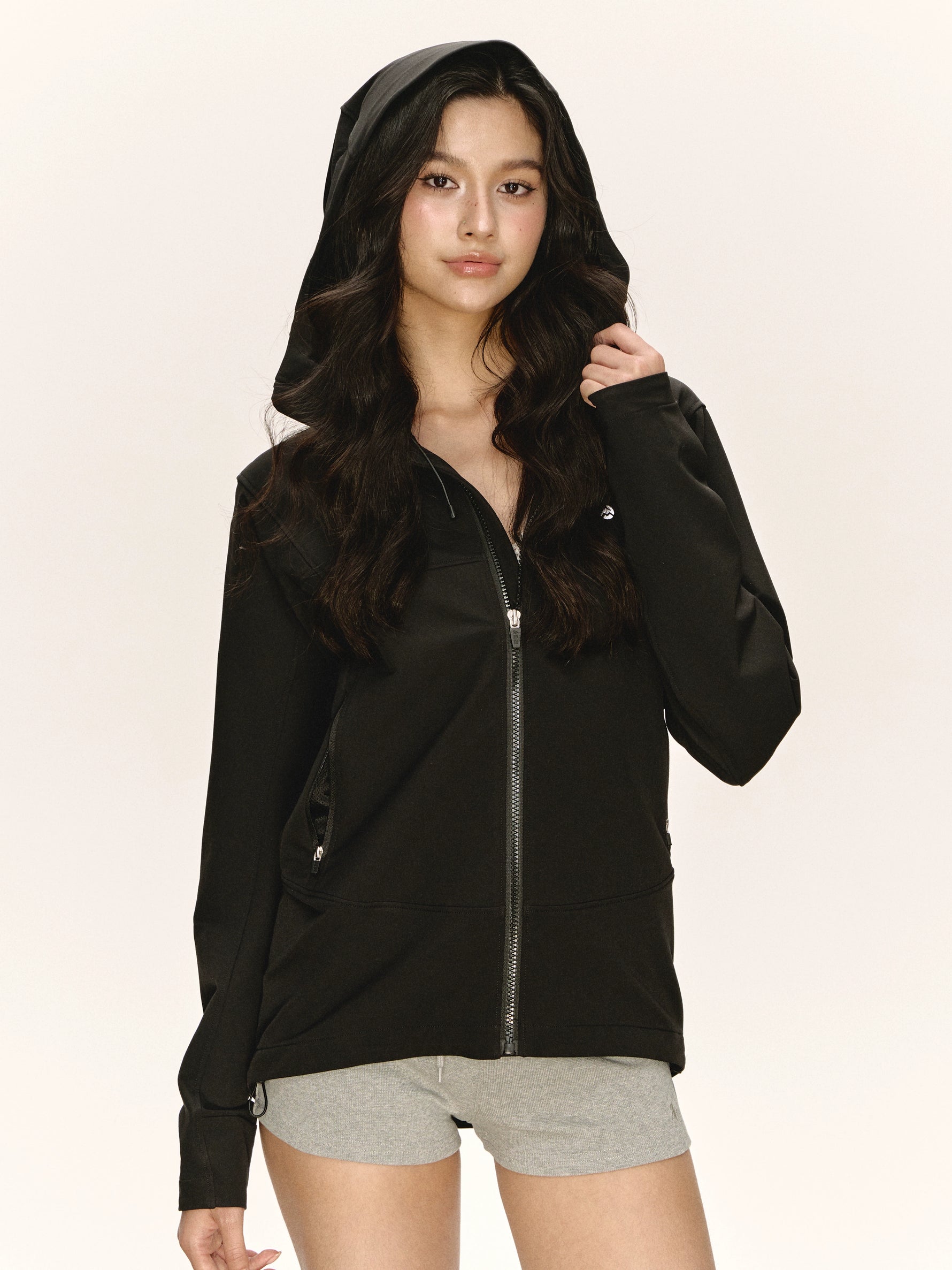 O1CN01rowGat1JKAhwiglVe