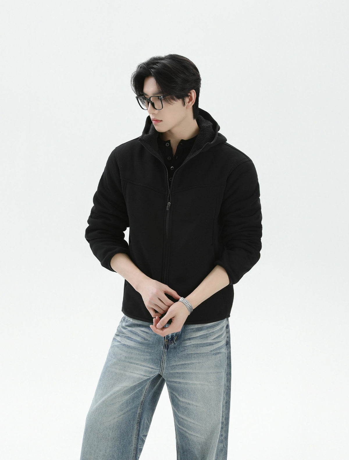 O1CN01rxe0nO1MgYxA2N7op