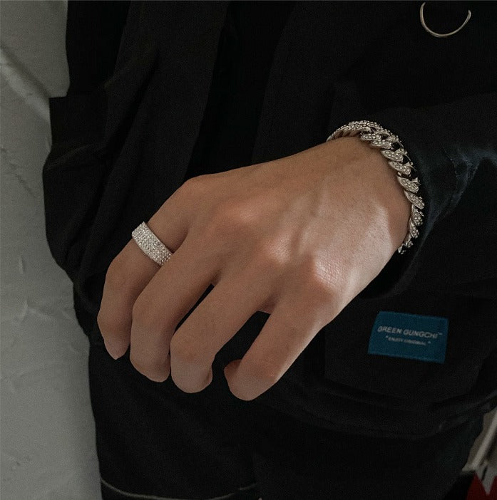 O1CN01sGchpZ1YmlBoQevwU