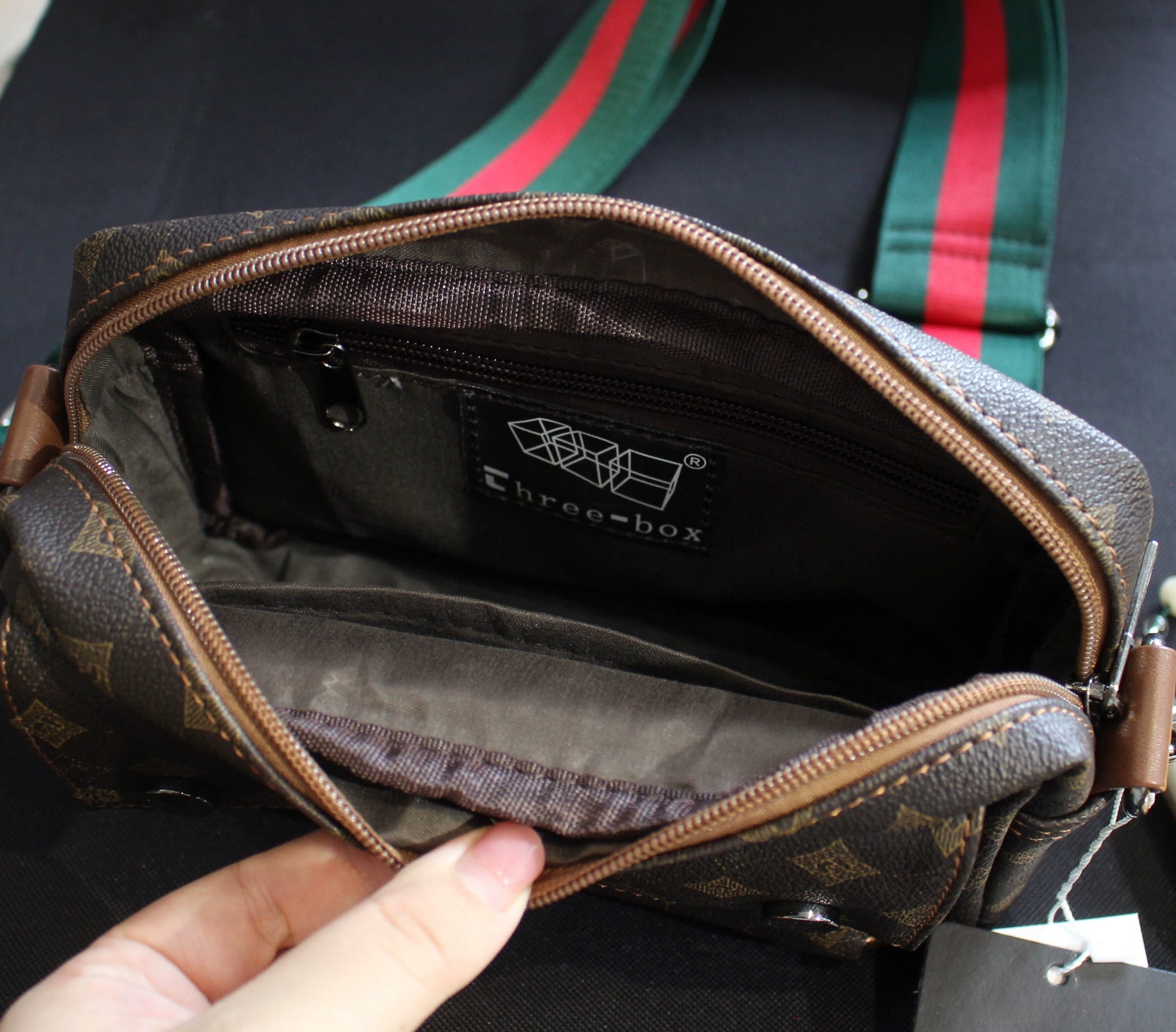 O1CN01srZznp1RpmzNfFmk4