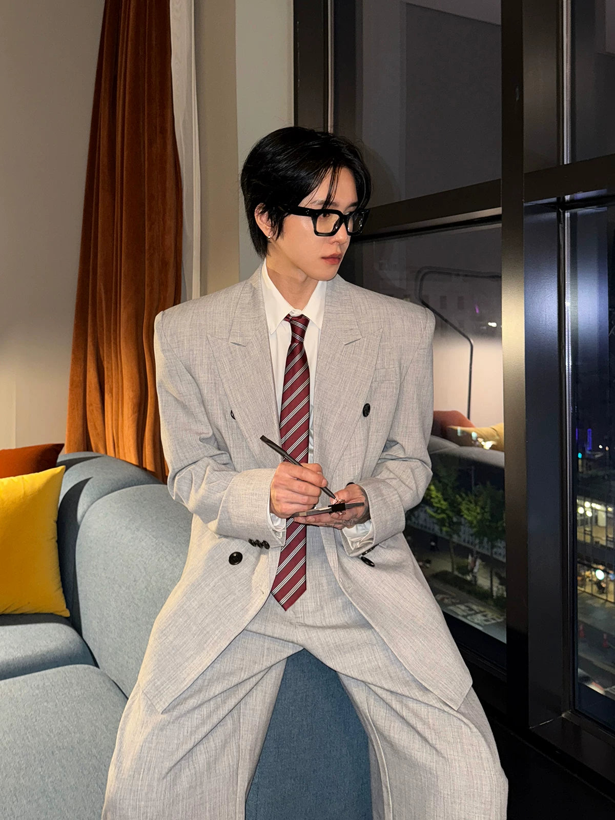 O1CN01t5ZmDI2EdLQXQMhZR