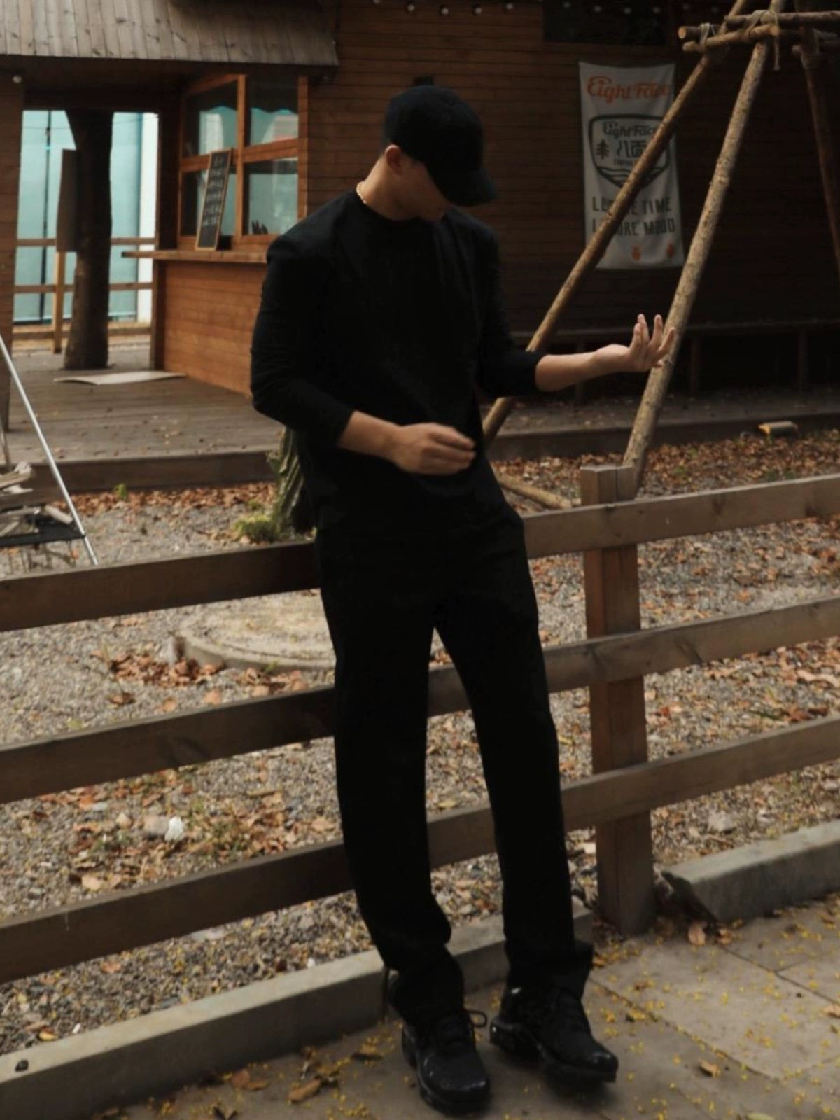 بنطال ليواسيل مستقيم فضفاض غير رسمي 